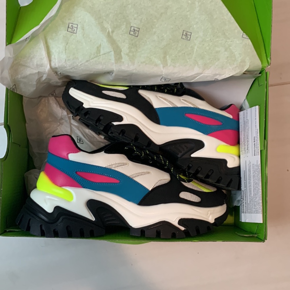 Multi color shoes women’s size 9